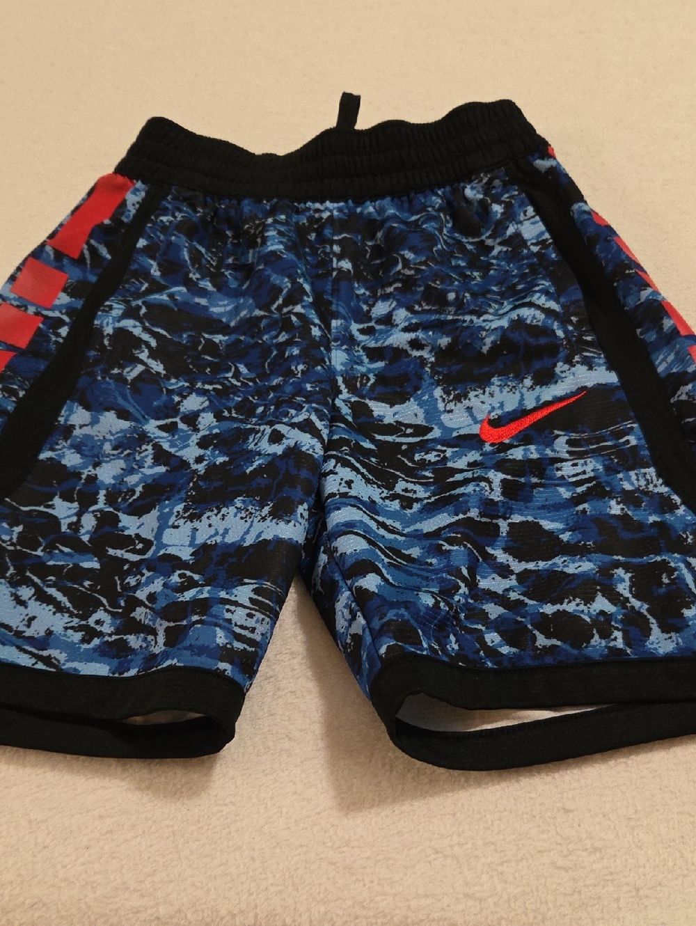 NIKE ACTIVEWEAR SHORTS